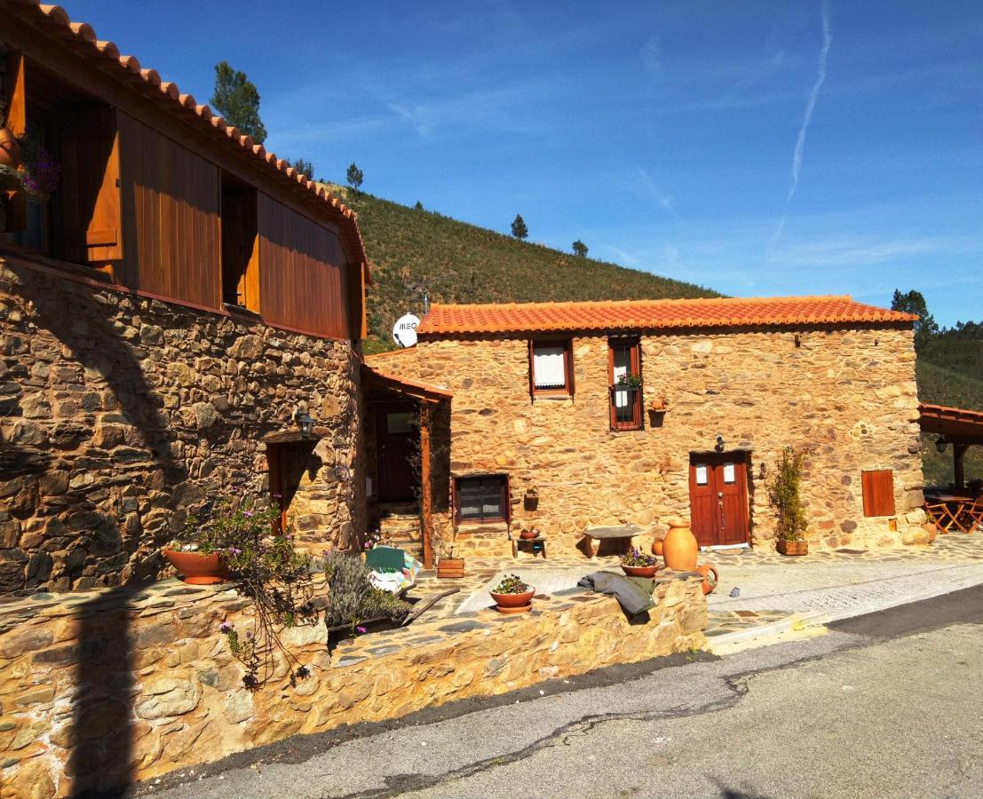 Refugio Do Raposo/Casa Deneb Villa Montes da Senhora Exterior photo